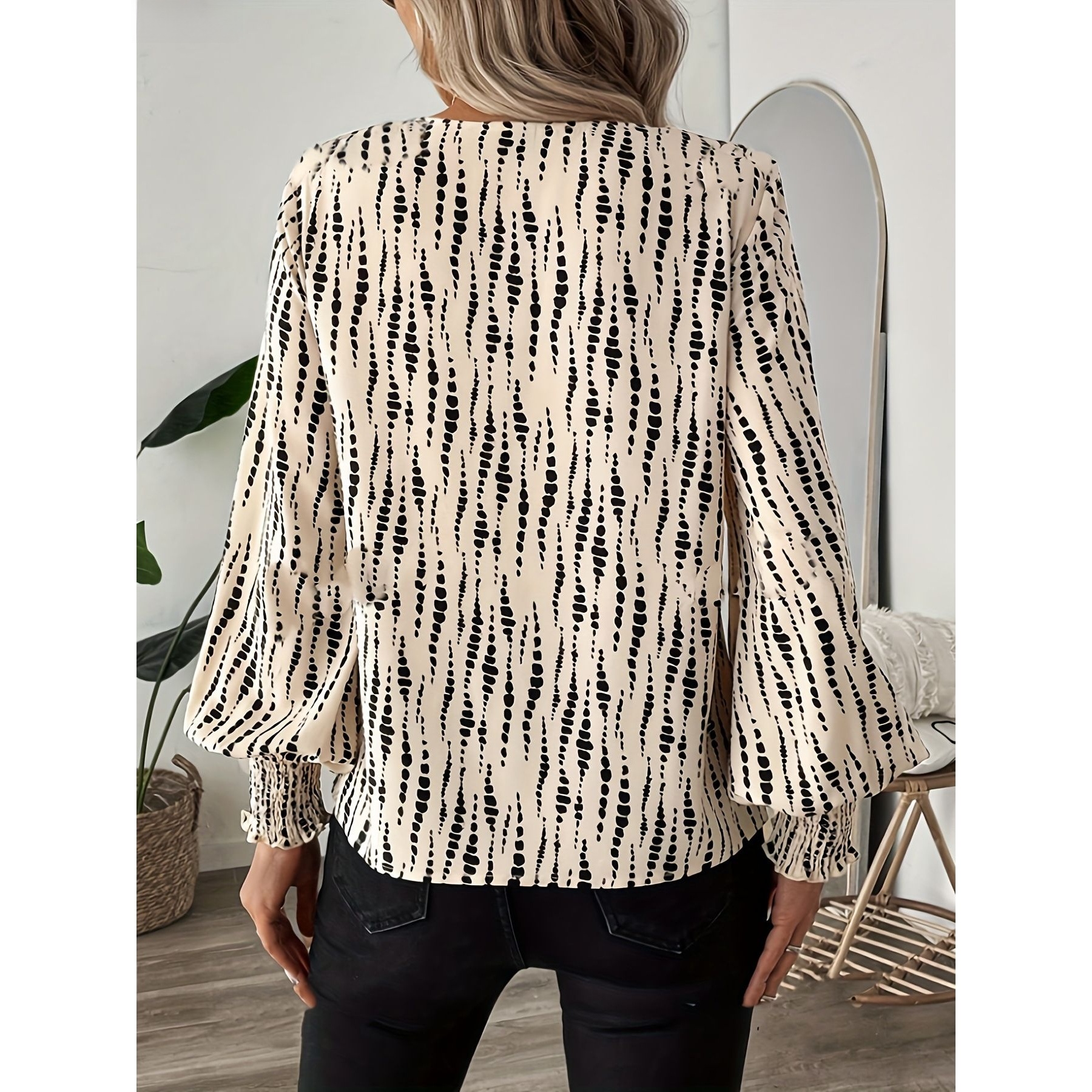 Crossfit Ga - Elegant V-Neck Ladies Shirt Autumn Wear