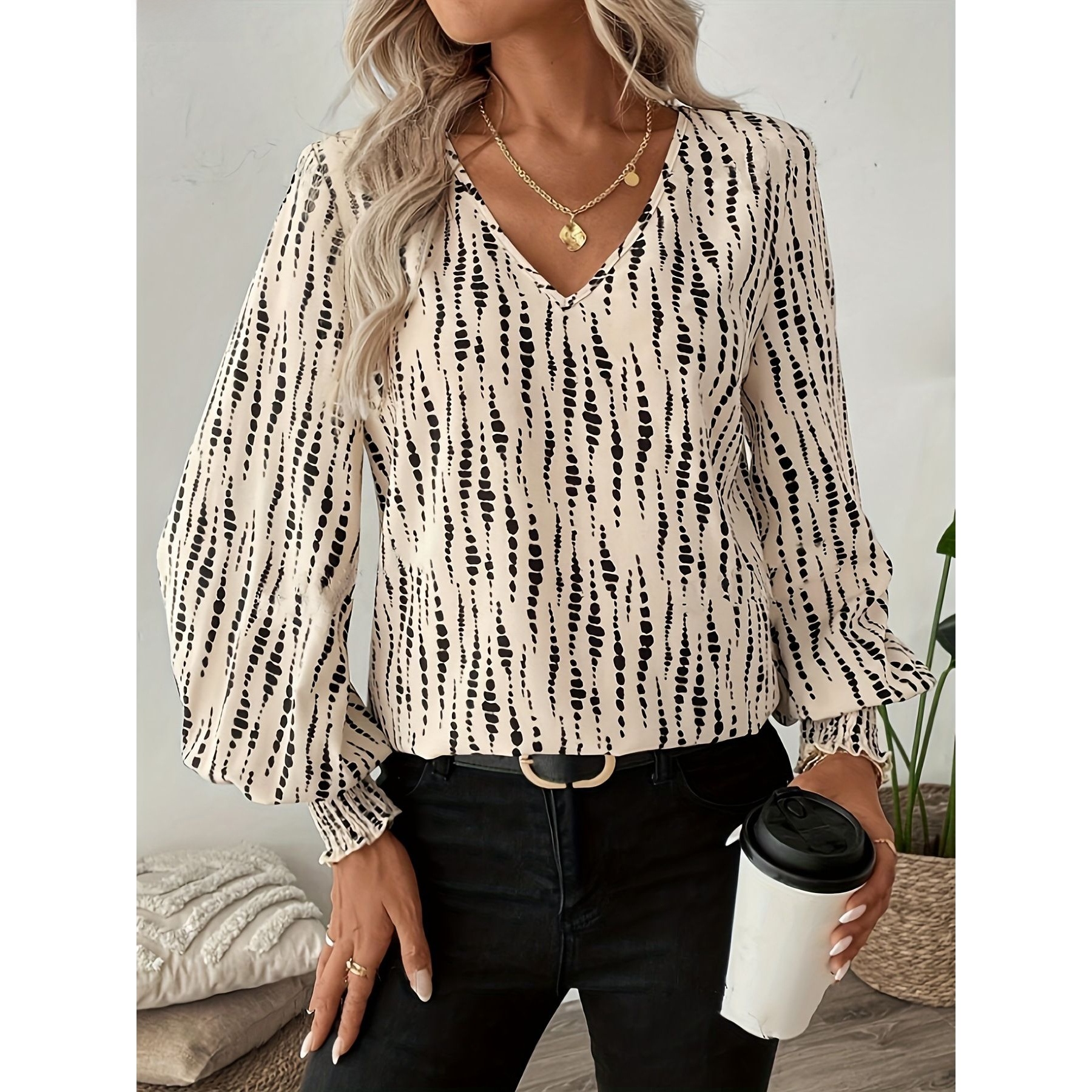 Elegant V-Neck Ladies Shirt Au - Crossfit Ga ulasan dan harga